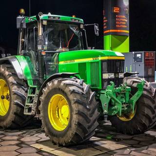 John Deere 7810 wallpaper