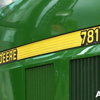 John Deere 7810 wallpaper