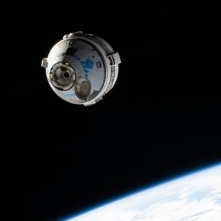 Boeing CST Starliner wallpaper