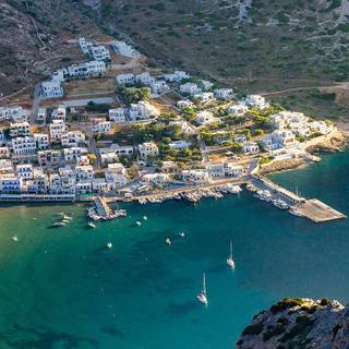 iPhone 4K Greece wallpaper