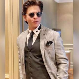 Pathan SRK wallpaper