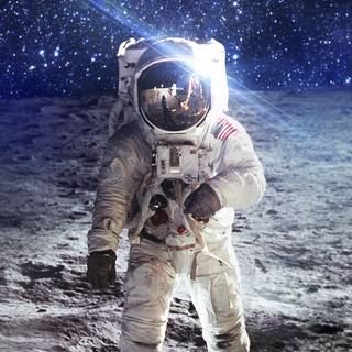 Astronaut moon wallpaper