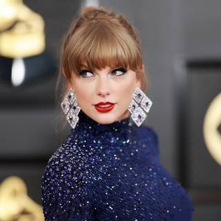 Taylor Swift Grammys 2023 wallpaper