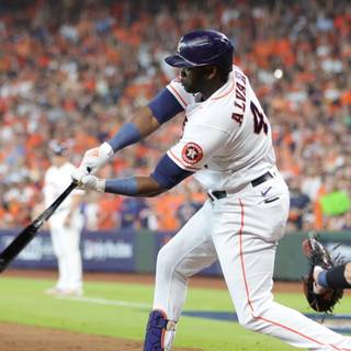 Yordan Alvarez wallpaper