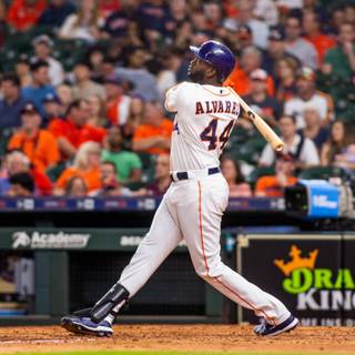 Yordan Alvarez wallpaper