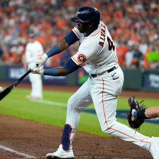 Yordan Alvarez wallpaper