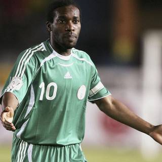 Jay Jay Okocha wallpaper