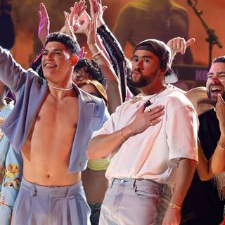 Grammys 2023 wallpaper