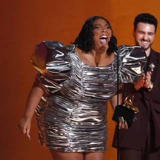 Grammys 2023 wallpaper