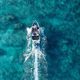 Small boat wallpaper