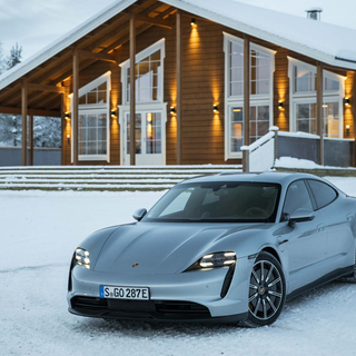 Luxury winter wallpaper