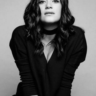 Paulina Gaitán wallpaper