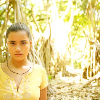 Paulina Gaitán wallpaper