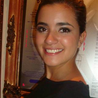 Paulina Gaitán wallpaper