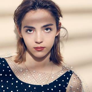 Garance Marillier wallpaper