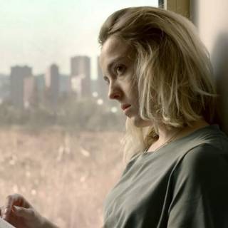 Garance Marillier wallpaper