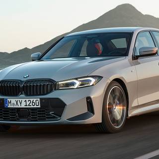 BMW 2023 320i wallpaper