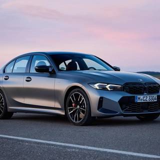 BMW 2023 320i wallpaper