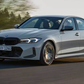 BMW 2023 320i wallpaper