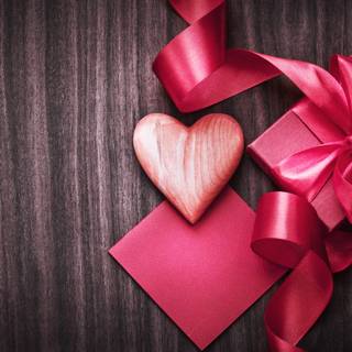 Pink Valentine's Day desktop wallpaper