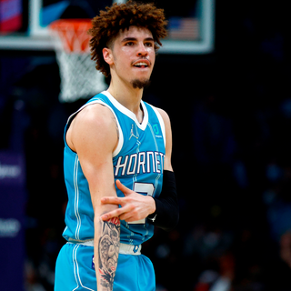 LaMelo Ball NBA wallpaper