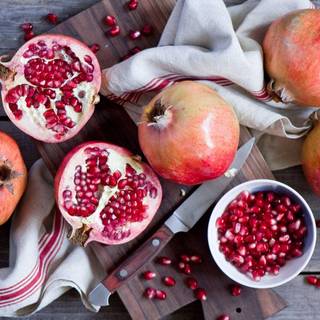 Pomegranate fruit desktop wallpaper