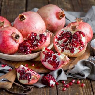 Pomegranate fruit desktop wallpaper