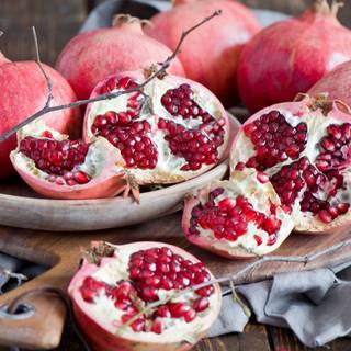 Pomegranate fruit desktop wallpaper