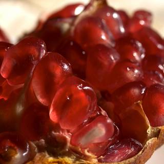 Pomegranate fruit desktop wallpaper