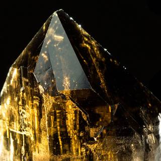 Smoky quartz crystal wallpaper