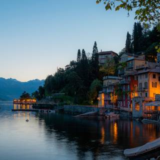 Lake Como Italy wallpaper
