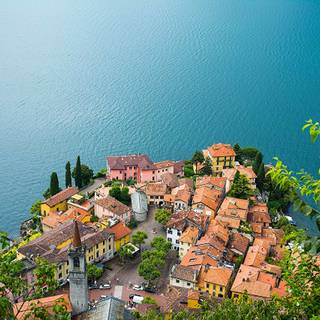 Lake Como Italy wallpaper