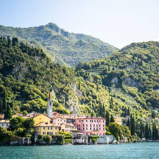 Lake Como Italy wallpaper