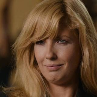 Beth Dutton wallpaper