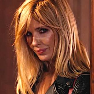 Beth Dutton wallpaper