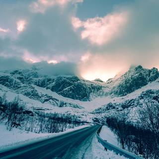 Winter sky mountains wallpaper