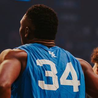 Oscar Tshiebwe wallpaper