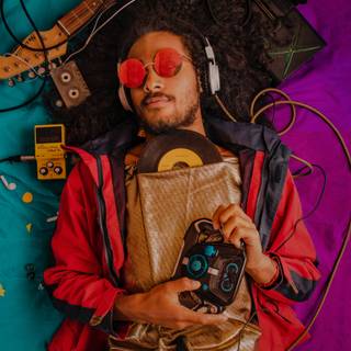 Hearing music wallpaper