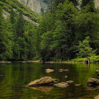 iPhone 14 4k landscape wallpaper