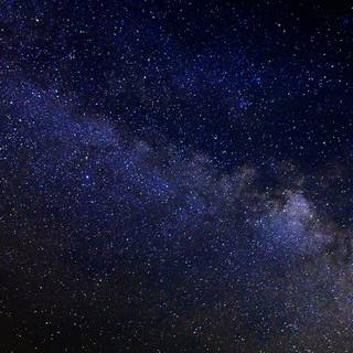 Dark spring sky wallpaper