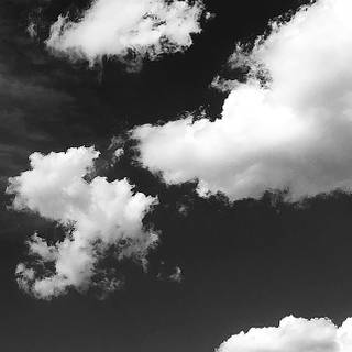 Dark spring sky wallpaper