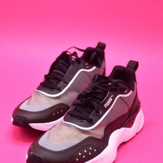 Puma sneakers wallpaper