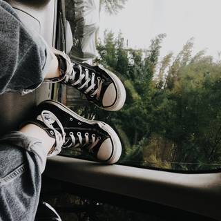 Converse and a skateboard wallpaper