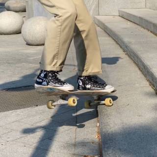 Converse and a skateboard wallpaper