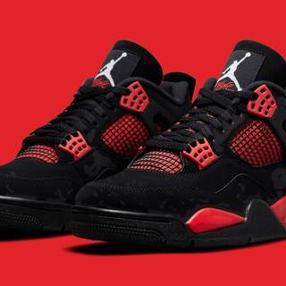 Jordan 4 Red Thunder wallpaper