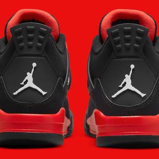 Jordan 4 Red Thunder wallpaper