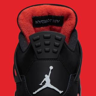 Jordan 4 Red Thunder wallpaper