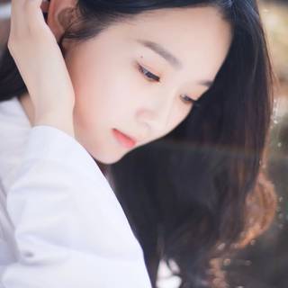 Kang Min Kyung wallpaper