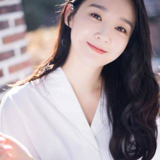 Kang Min Kyung wallpaper