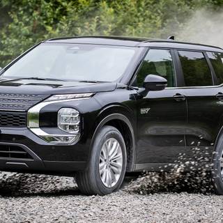 Outlander 2023 wallpaper